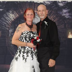 Meet your Posher, Joy